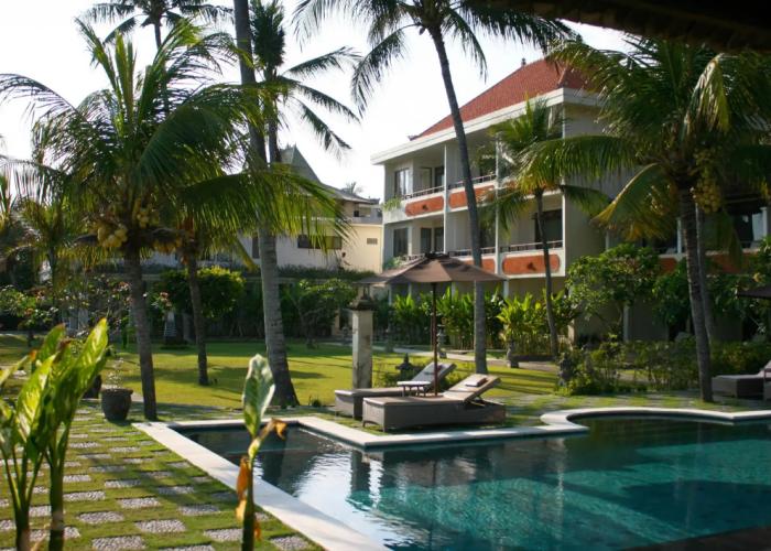 Hotel Genggong Candidasa