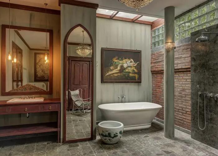 Secluded Beachfront Villa Manis, 5br, Candidasa