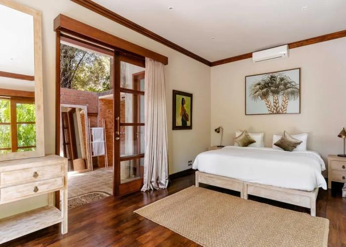 Secluded Beachfront Villa Manis, 5br, Candidasa