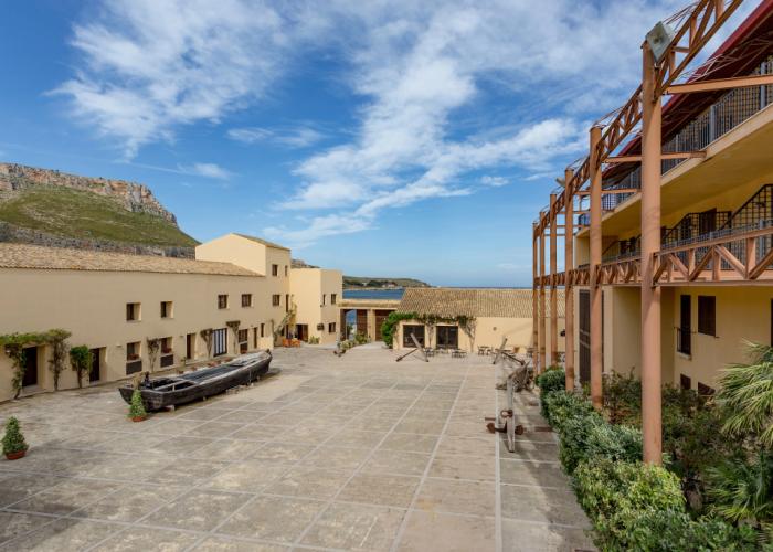 La Tonnara Di Bonagia Resort