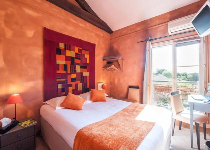 Les Glycines - Hôtel & Spa