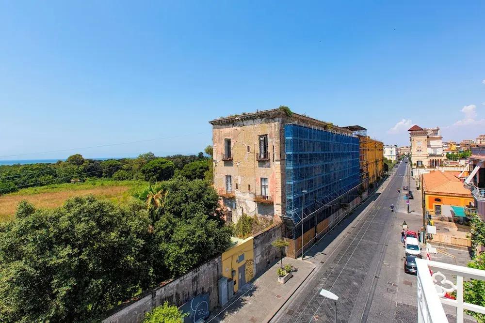 фото Vesuvius Palace