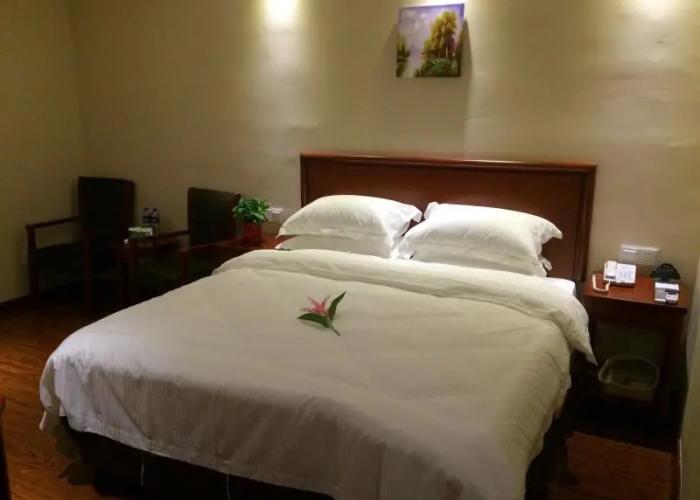 GreenTree Inn Fuyang Shopping Mall