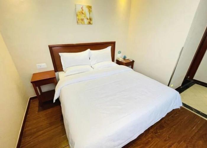GreenTree Inn Fuyang Shopping Mall