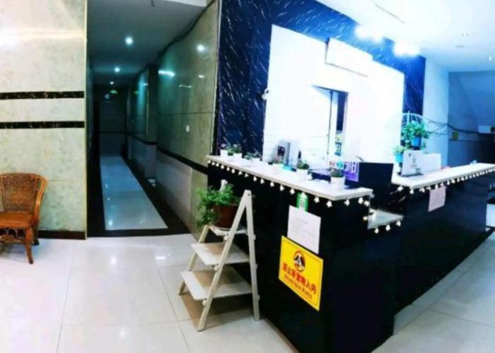 Lejia Express Inn