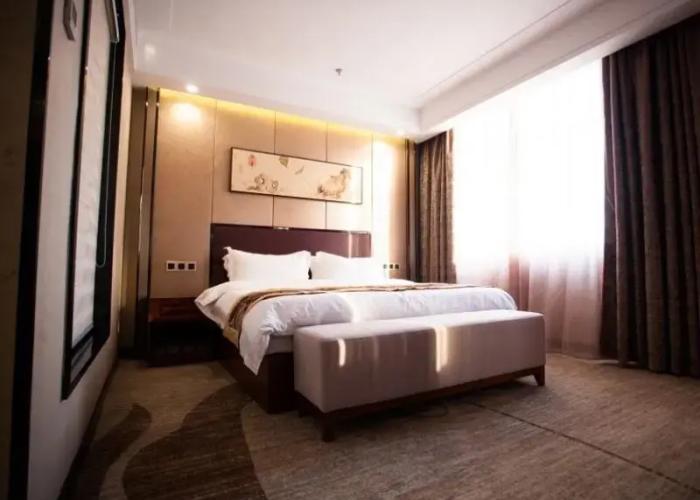 Greentree Eastern Bozhou Jingwan Wealth Centre Hot