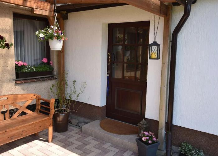 Ferienwohnung mit Garten in Robertsdorf