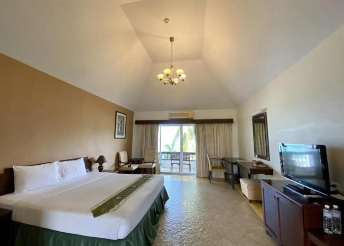 Golden Pine Beach Resort & Spa
