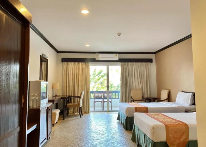Golden Pine Beach Resort & Spa