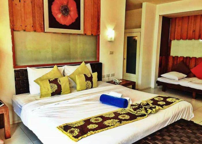 Lawana Escape Beach Resort