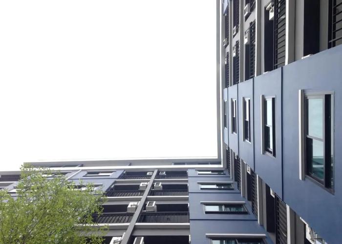 Ploen Ploen Residence