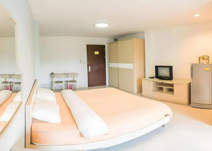 Sansuk Apartment