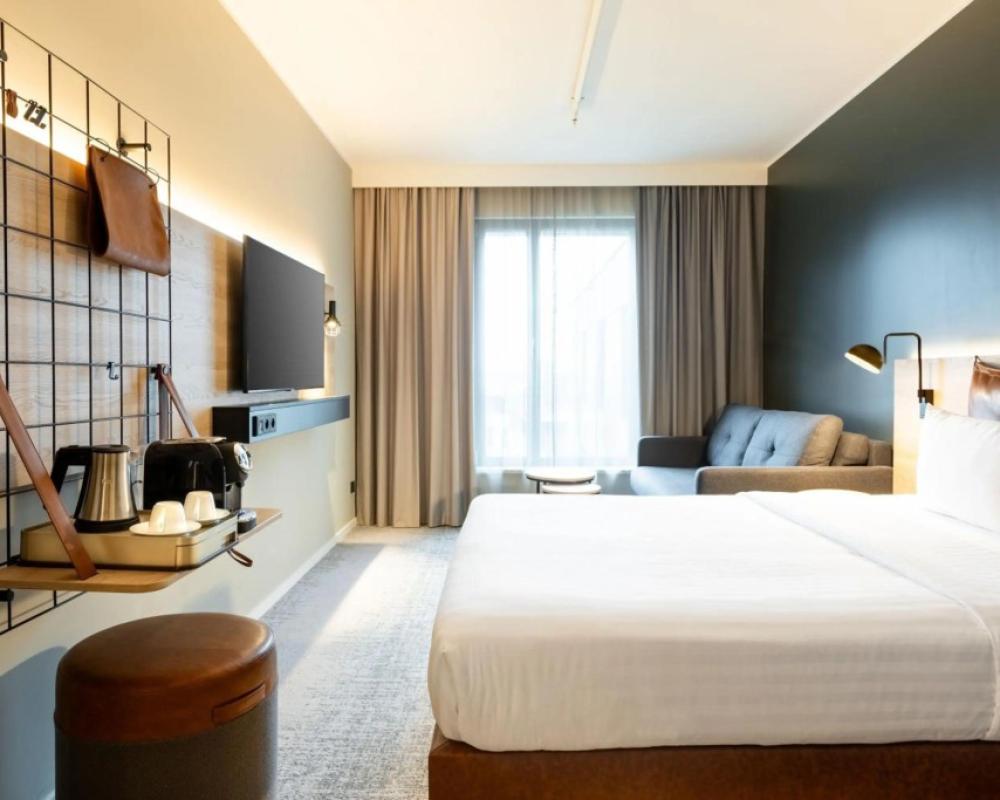 Moxy Paris Val D’Europe