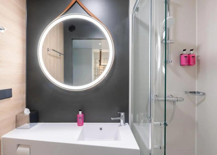 Moxy Paris Val D’Europe