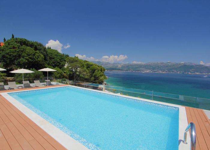 Kalamota Beach House