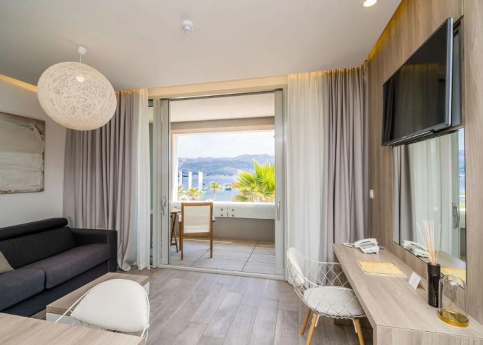Kalamota Beach House