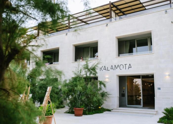 Kalamota Beach House