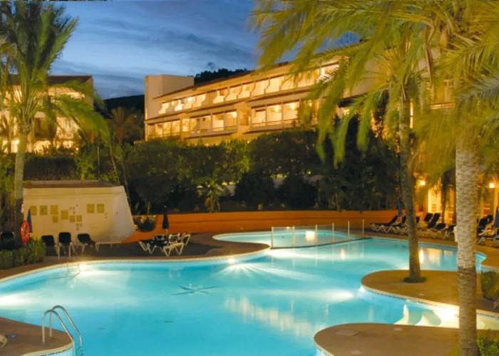 Beach Club Font de Sa Cala