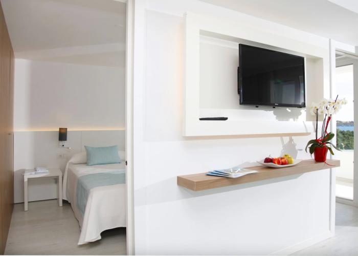 Roc Carolina Hotel
