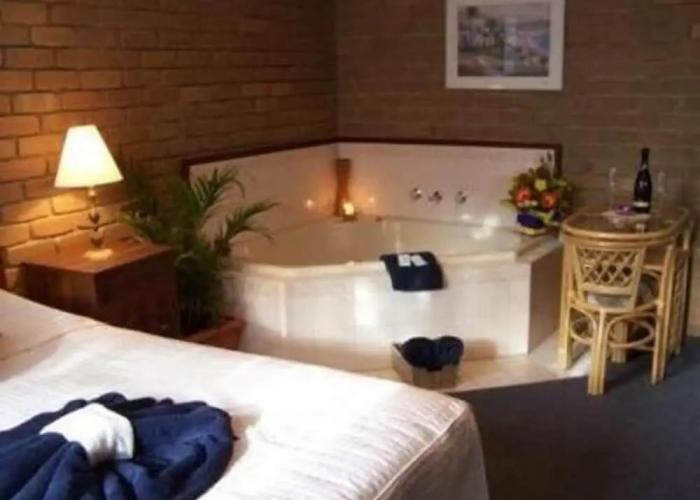 Albury Classic Motor Inn