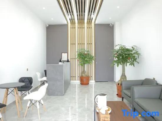 Youjia Apartment