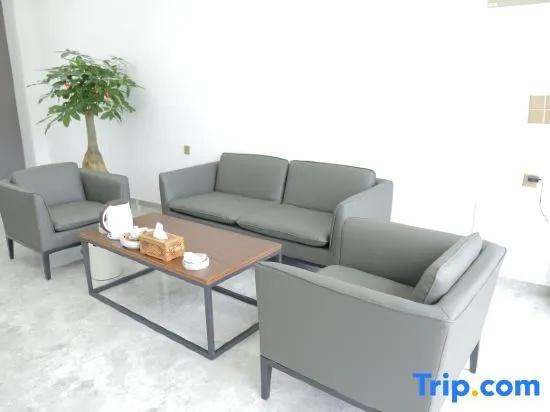 Youjia Apartment