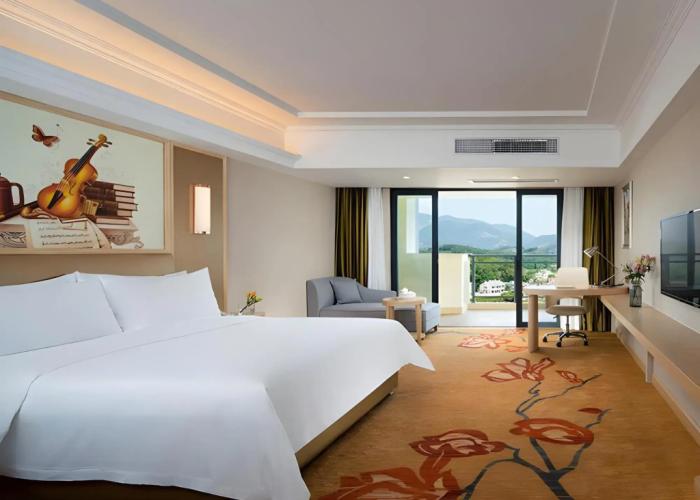 Vienna Hotel (Chaozhou Fenghuang Xincheng)