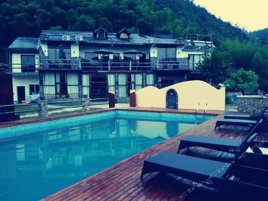 Mountain Cat Inn