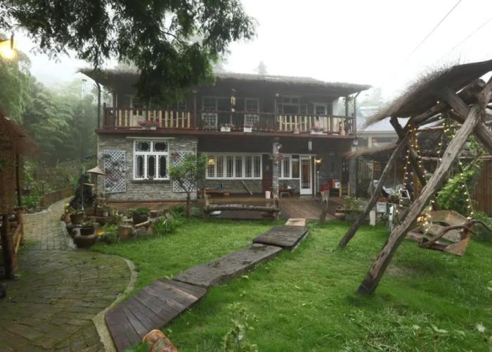 Om Yoga Resort