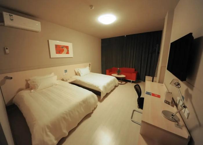 Jinjiang Inn Huzhou Bailemen