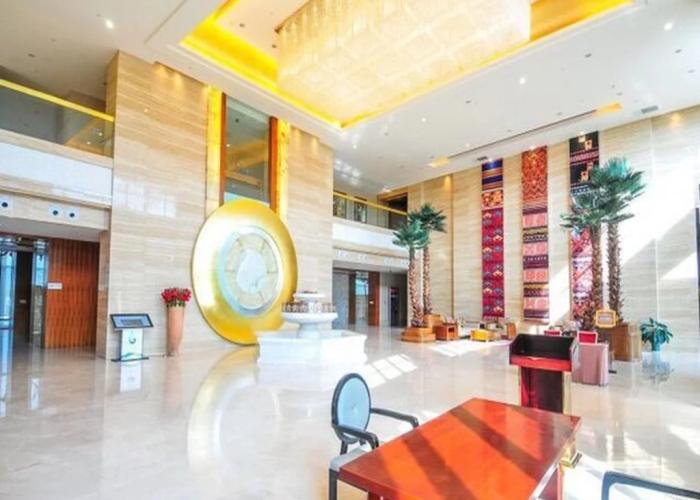Badminton Hotel - Lingshui