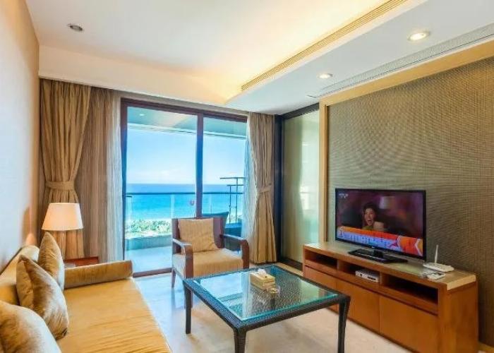 Ocean Holiday Hotel