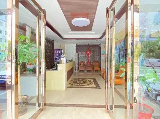 Lingshui Huaxinton Business Hotel