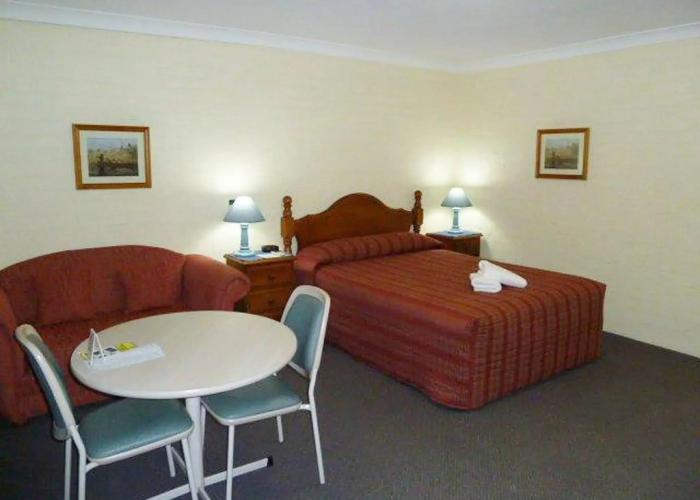Blue Diamond Motor Inn