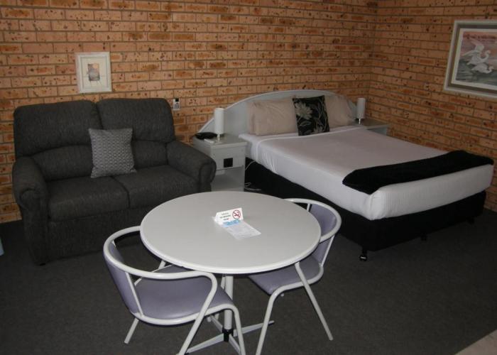 Blue Diamond Motor Inn