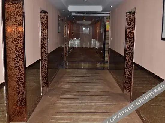 Yunhe Mercure Hotel
