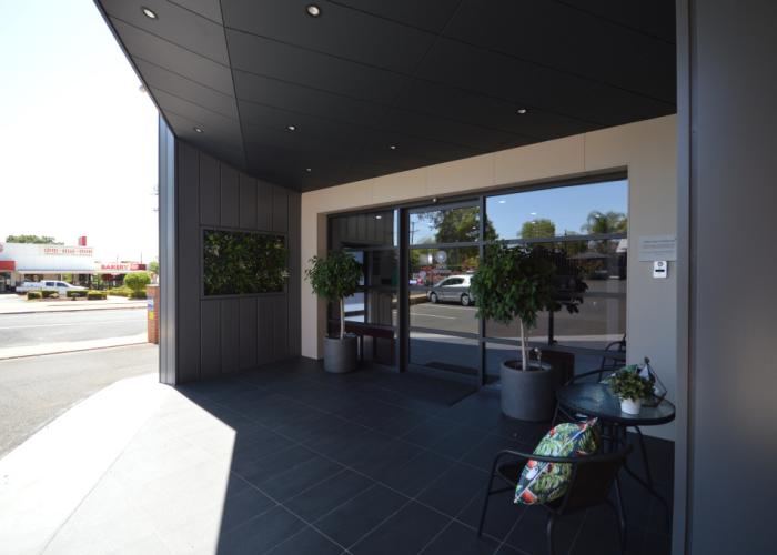 Best Western Bluegum Hotel
