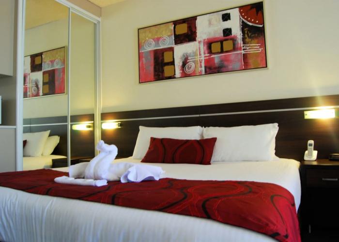Golden West Motor Inn