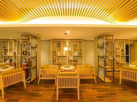 Jiusu Culture Hotel