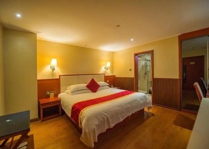 Manhattan City Hotel