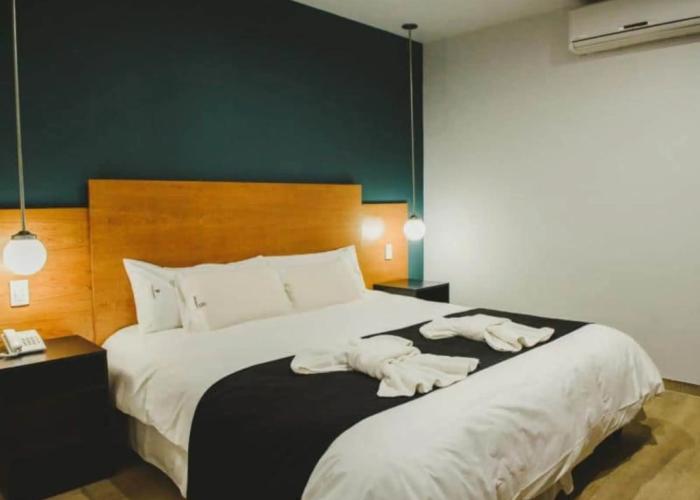 Plaza Paradiso Petit Hotel