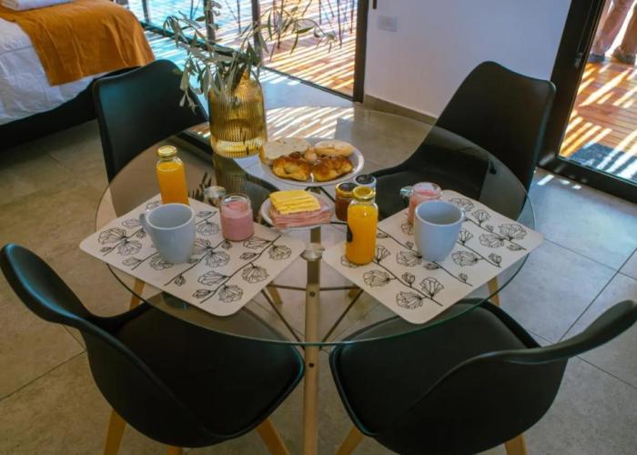 Lodwine Lodge Apartments