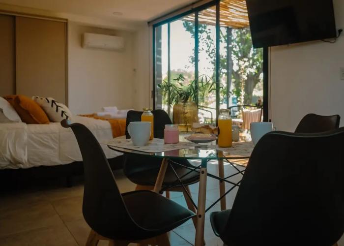 Lodwine Lodges