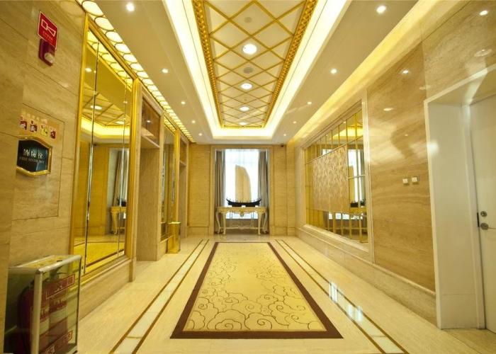 Huasheng Jiangquan Hotel & Town