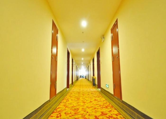 GreenTree Inn LinYi Yitang Town Shuangling Road Express Hotel