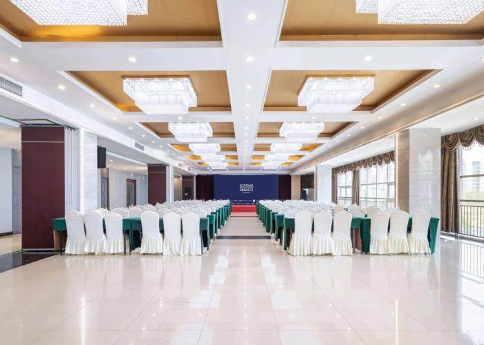 Ramada Linyi North
