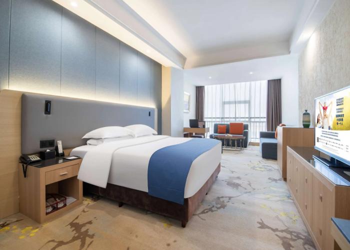 Ramada Linyi North