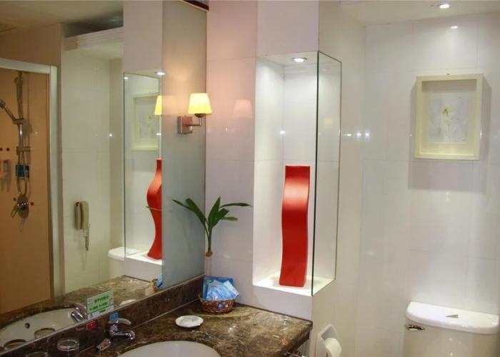 Diamond Hotel