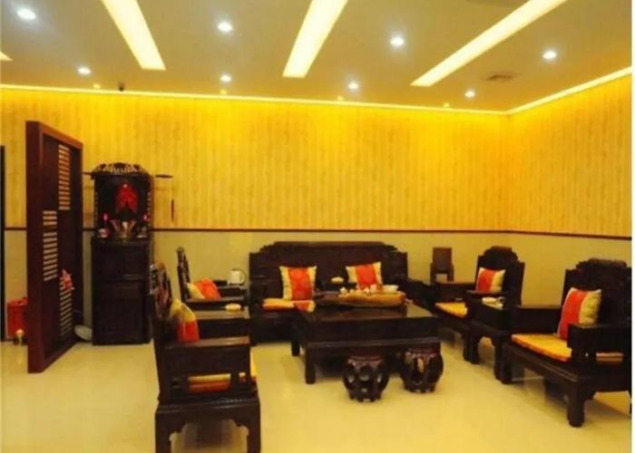 Zhangzhou Nanjing Jinyayu Business Inn