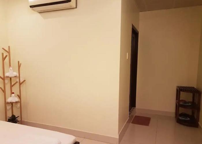 Hostel Dang Loi